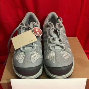 MBT woman’s toning shoes The Anti shoes